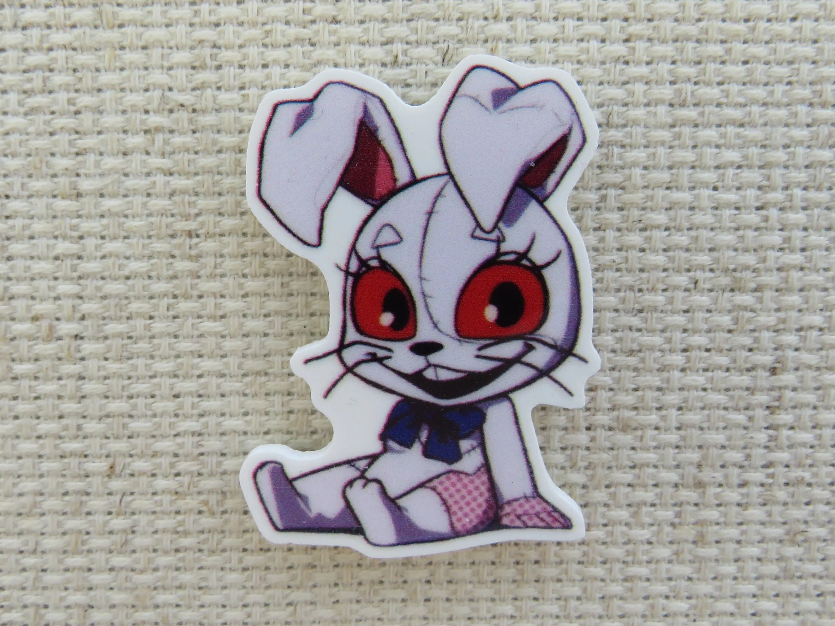 Cartoon Gaming Rabbit Needle Minder, Cover Minder, Magnet